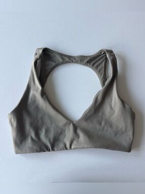 Crop shop boutique open back bra